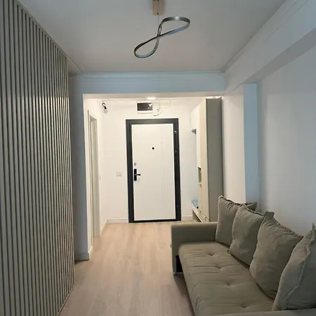 Smarald Titanic 아파트 *