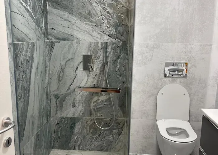 Smarald Titanic * Năvodari